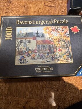 Ravensburger 1000-Piece Puzzle - Black and Gold Box with Autumn Village Art
